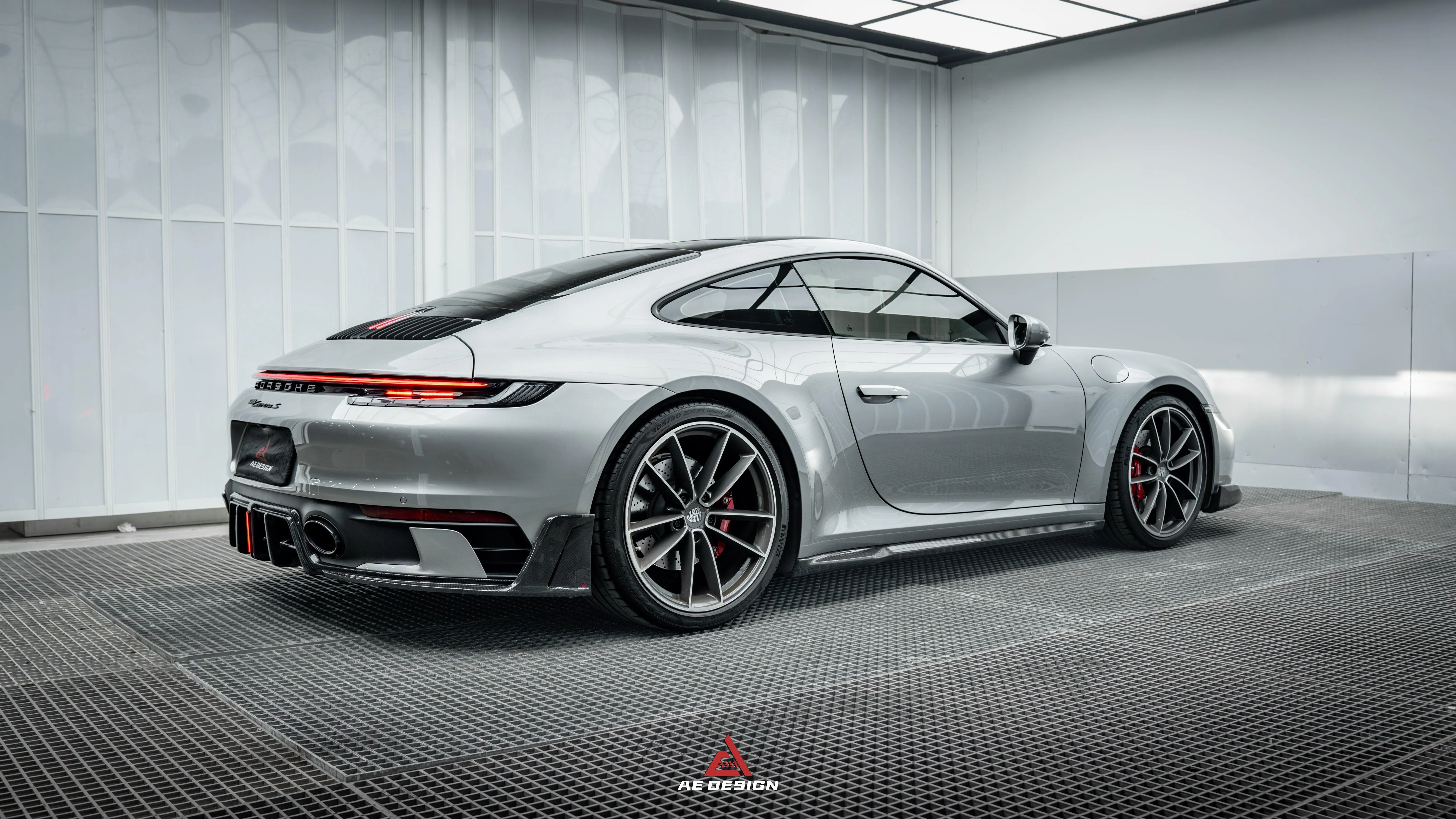ArmorExtend Carbon Fiber AE Side Skirts for Porsche 911 992 Carrera/4/S/4S/GTS
