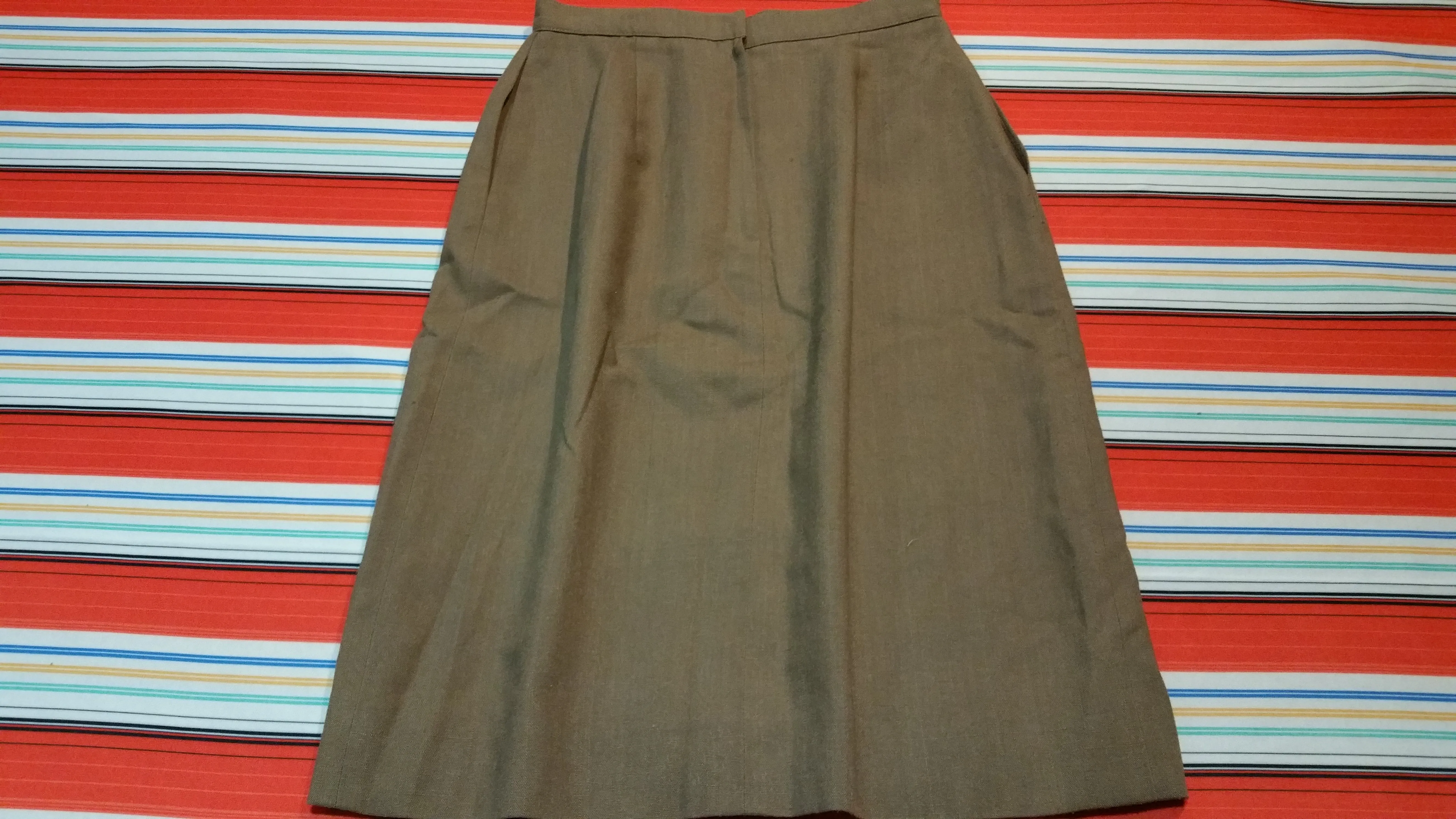 Brown 1980's Prophecy Skirt w/ Zipper.  Made In USA w/ Pockets!