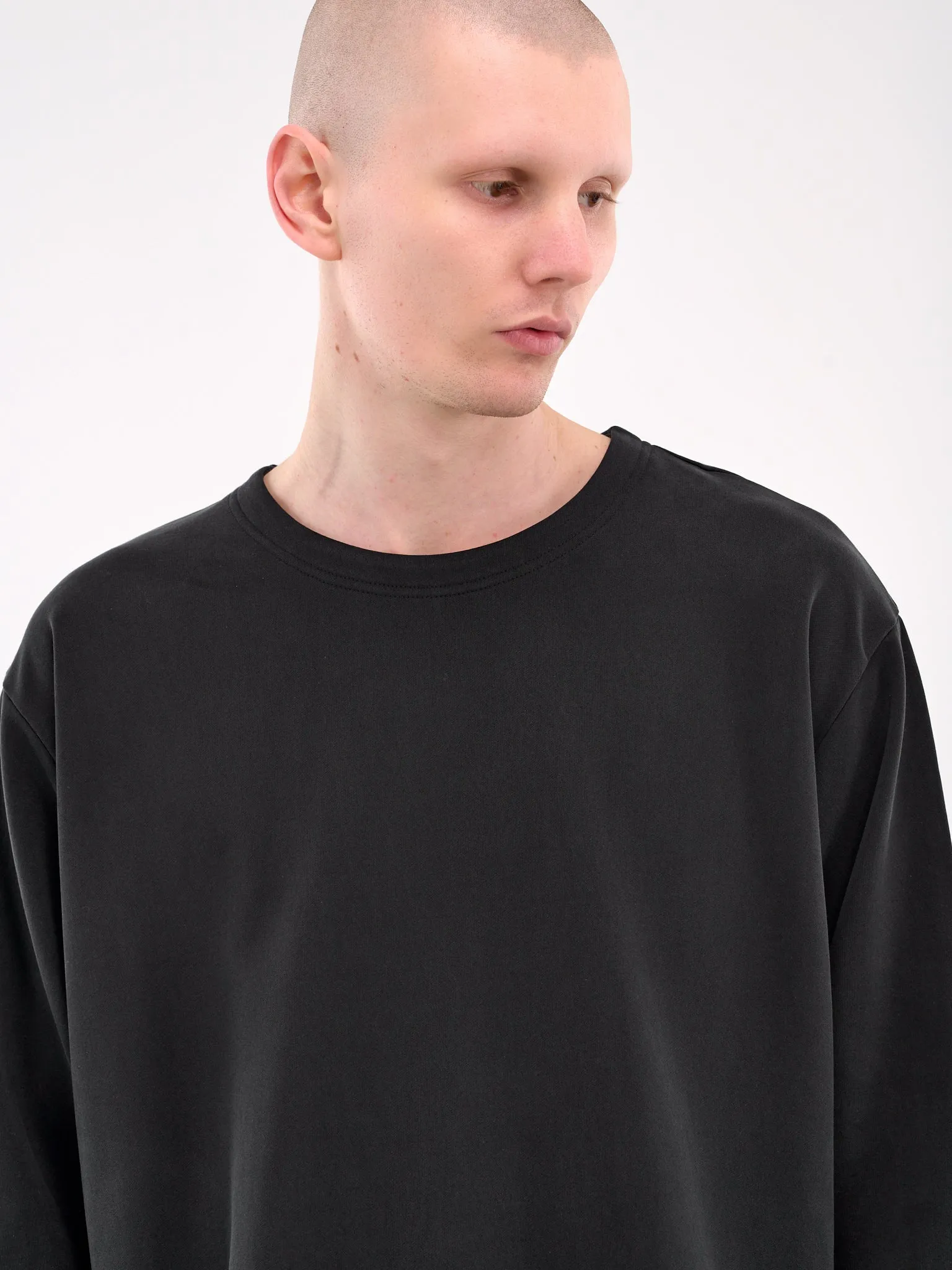 Crewneck Sweater (KM25S-043-BLACK)