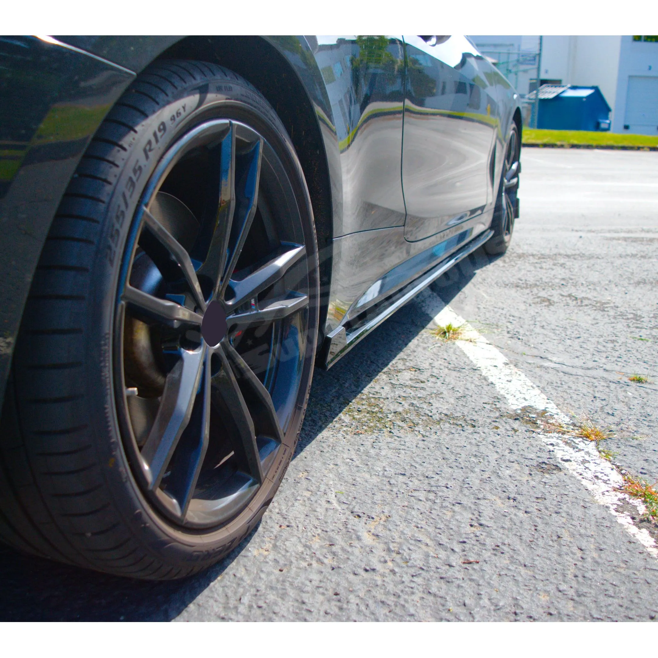 Fits 2021-2024 BMW 4 Series G22 G23 430i M440i 440i Gloss Black Side Body Skirts