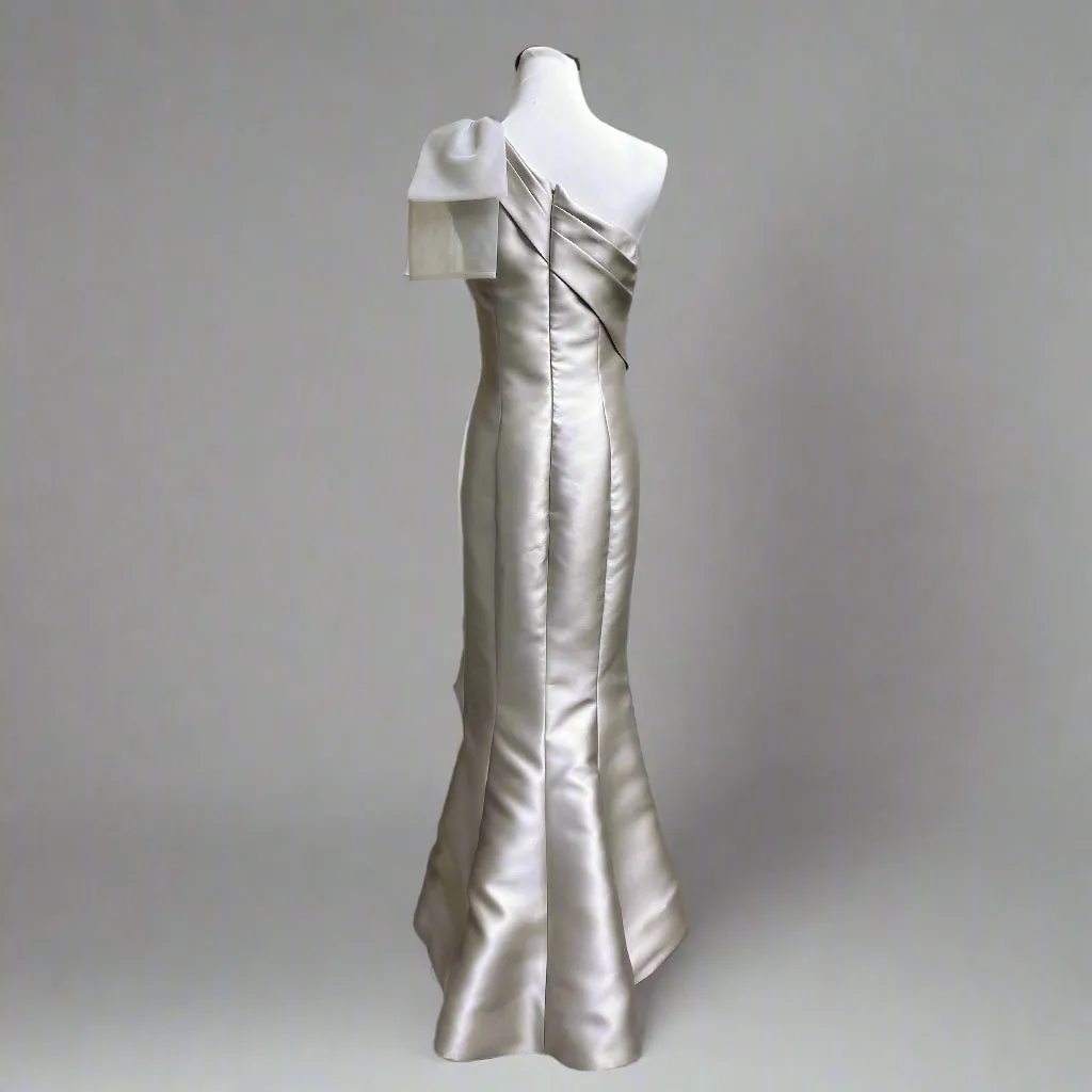 Gia Franco silver gray dress, size 6