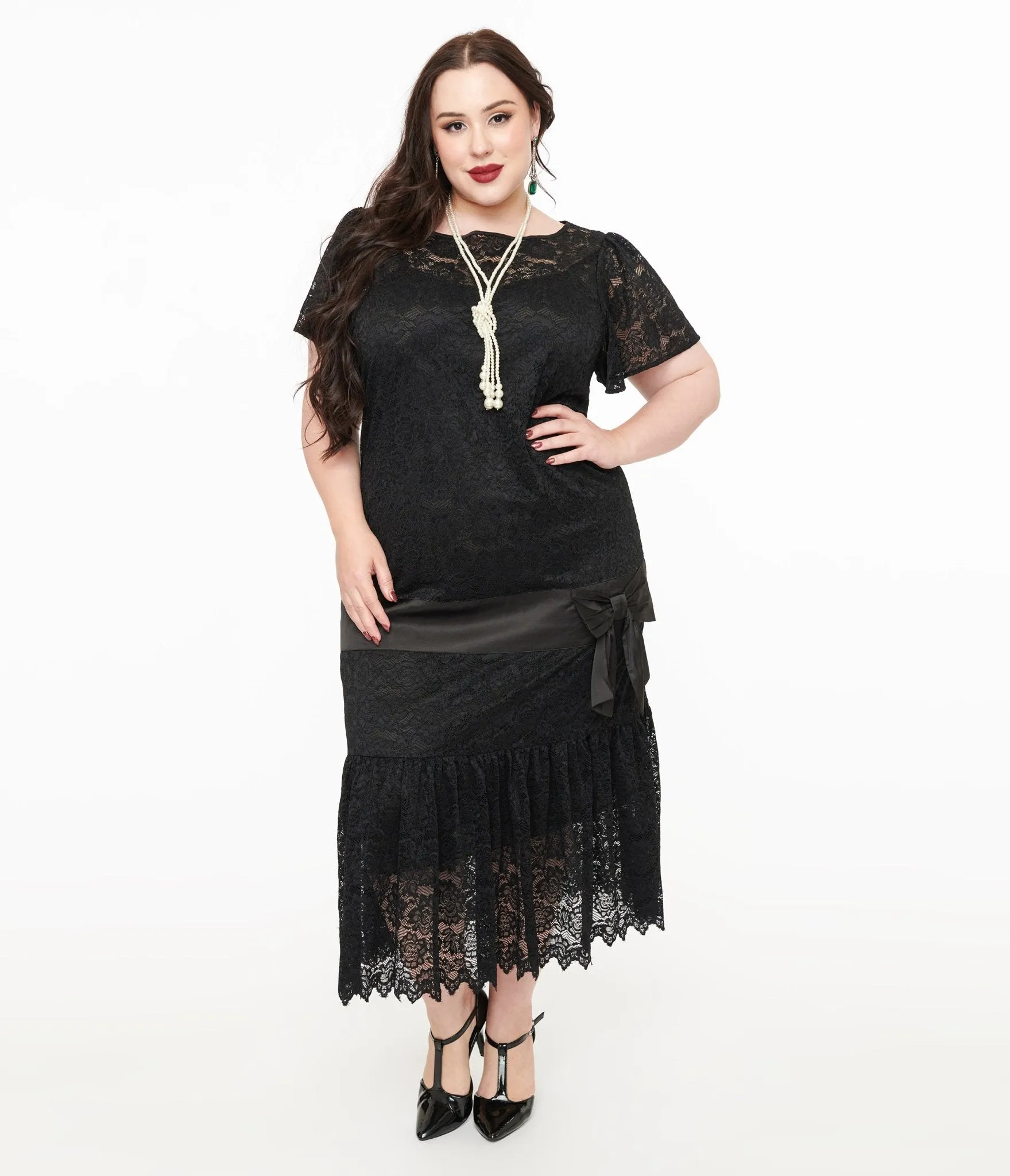 Unique Vintage Plus Size 1920s Black Floral Lace & Bow Flapper Dress